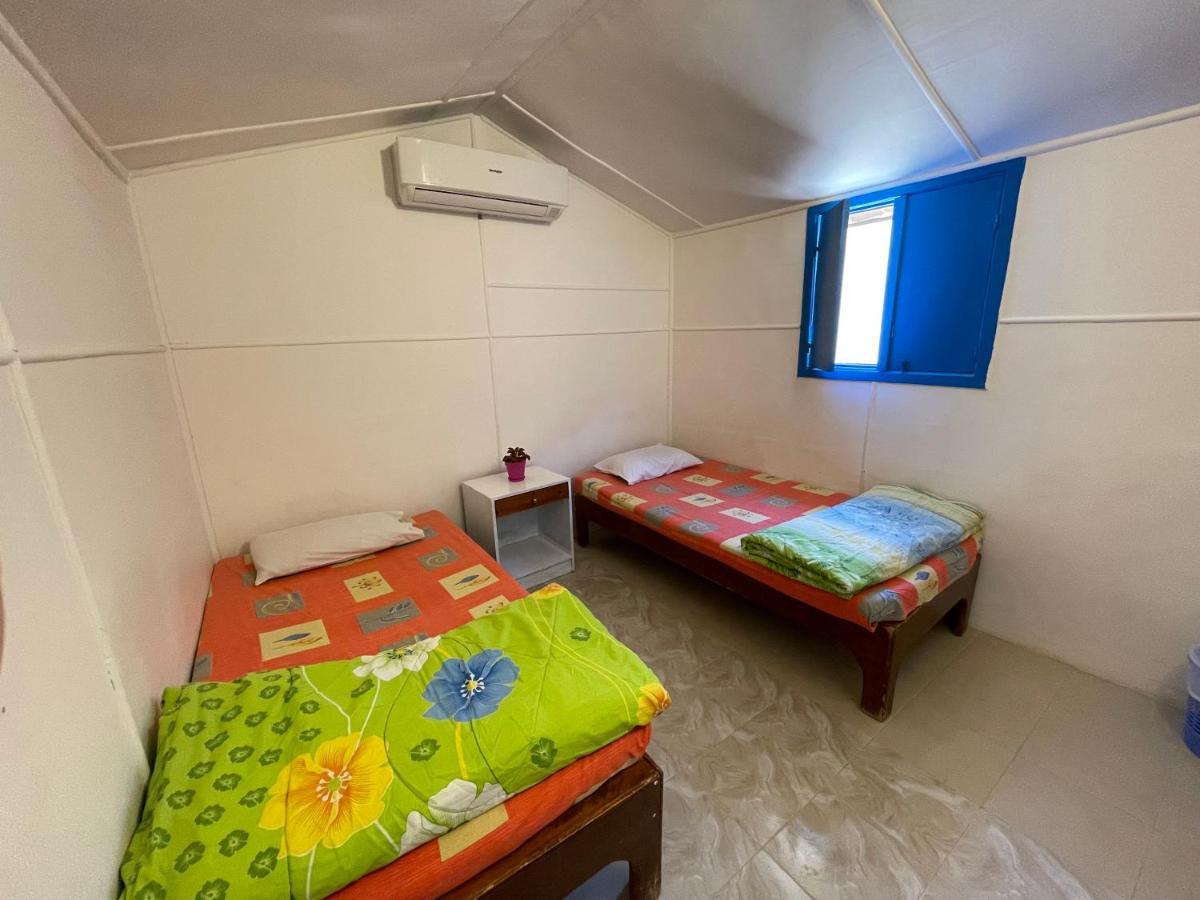 Dolphin Camp Hotel Dahab Luaran gambar