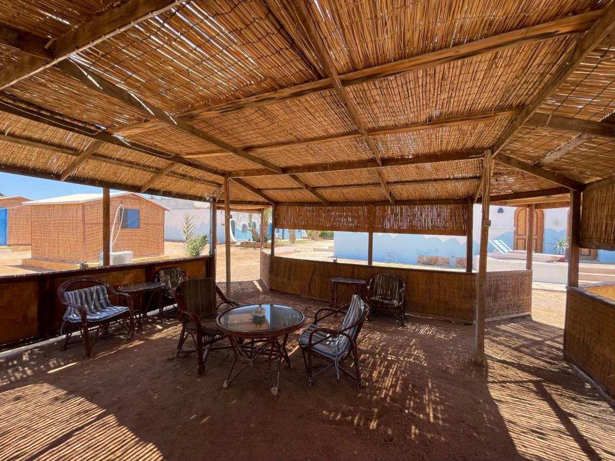 Dolphin Camp Hotel Dahab Luaran gambar