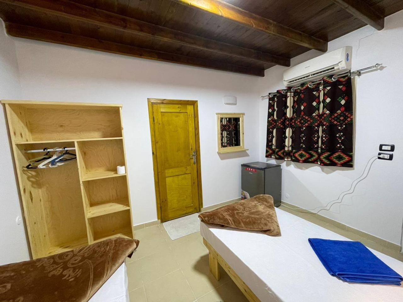 Dolphin Camp Hotel Dahab Luaran gambar